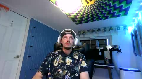 hungtxcock92 online show from April 2, 2026, 11:13 pm