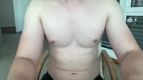 hungwank95 online show from May 30, 2026, 3:20 pm