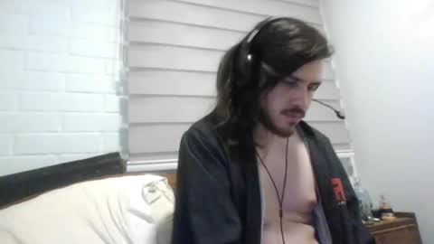 Snapshot of hungweeb chatting on January 20, 2025, 4:32 am Rod online show from January 20, 2025, 4:32 am