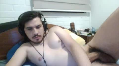Snapshot of hungweeb chatting on January 25, 2025, 5:51 am Rod online show from January 25, 2025, 5:51 am