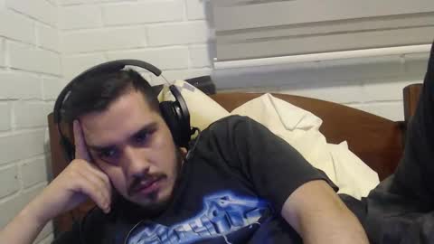 Snapshot of hungweeb chatting on February 3, 2025, 3:53 am Rod online show from February 3, 2025, 3:53 am