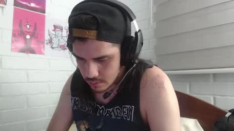 Snapshot of hungweeb chatting on February 13, 2025, 5:58 am Rod online show from February 13, 2025, 5:58 am