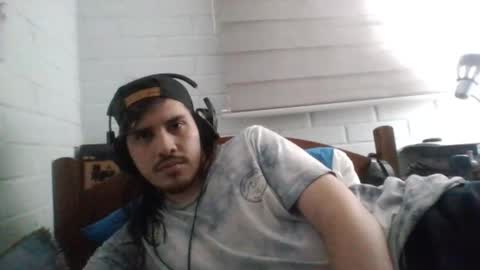 Snapshot of hungweeb chatting on February 19, 2025, 3:39 am Rod online show from February 19, 2025, 3:39 am