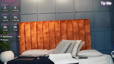 hunk_ryan online show from February 24, 2025, 3:20 pm