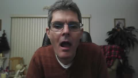 Snapshot of hunkmasclefad458 chatting on December 2, 2024, 6:52 am hunkmasclefad458 online show from December 2, 2024, 6:52 am