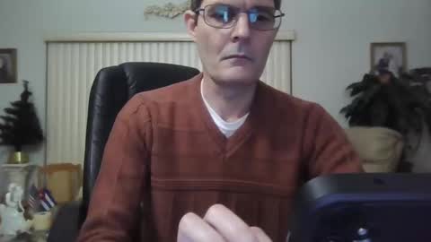 Snapshot of hunkmasclefad458 chatting on December 9, 2024, 5:18 am hunkmasclefad458 online show from December 9, 2024, 5:18 am
