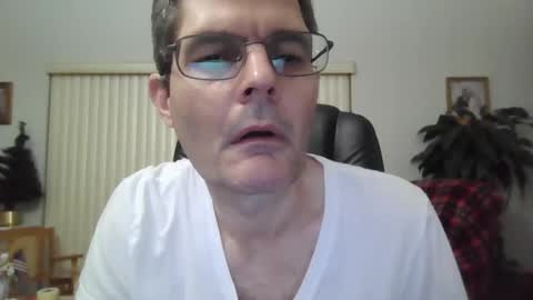 Snapshot of hunkmasclefad458 chatting on December 23, 2024, 3:07 am hunkmasclefad458 online show from December 23, 2024, 3:07 am