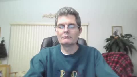 Snapshot of hunkmasclefad458 chatting on December 28, 2024, 3:47 am hunkmasclefad458 online show from December 28, 2024, 3:47 am