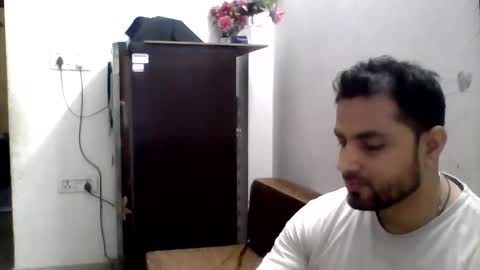 hunkster102 online show from March 20, 2026, 4:45 pm