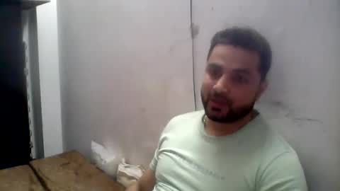 hunkster102 online show from June 9, 2026, 4:07 pm