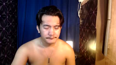 Snapshot of hunkylloyd chatting on December 3, 2024, 9:01 pm hunkylloyd online show from December 3, 2024, 9:01 pm