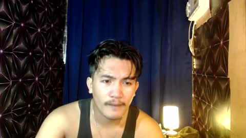 Snapshot of hunkylloyd chatting on December 9, 2024, 2:45 am hunkylloyd online show from December 9, 2024, 2:45 am