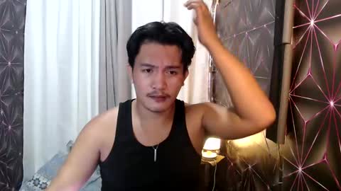 Snapshot of hunkylloyd chatting on January 6, 2025, 6:14 am hunkylloyd online show from January 6, 2025, 6:14 am