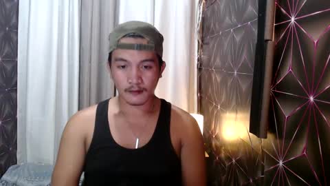 Snapshot of hunkylloyd chatting on January 12, 2025, 10:56 am hunkylloyd online show from January 12, 2025, 10:56 am