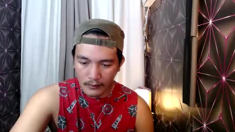 Snapshot of hunkylloyd chatting on January 19, 2025, 5:05 am hunkylloyd online show from January 19, 2025, 5:05 am