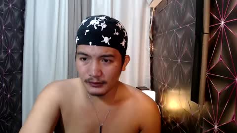 Snapshot of hunkylloyd chatting on January 31, 2025, 4:03 am hunkylloyd online show from January 31, 2025, 4:03 am