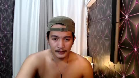Snapshot of hunkylloyd chatting on February 13, 2025, 1:59 pm hunkylloyd online show from February 13, 2025, 1:59 pm