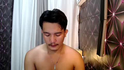 Snapshot of hunkylloyd chatting on February 17, 2025, 3:15 am hunkylloyd online show from February 17, 2025, 3:15 am