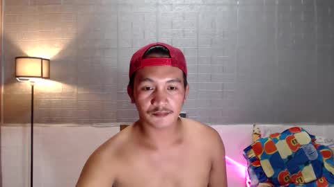 hunkylloyd online show from March 2, 2026, 7:37 am