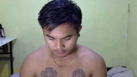 hunkyzeus online show from October 9, 2025, 10:02 am