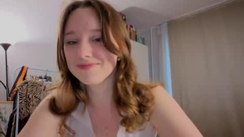 Ines online show from May 17, 2026, 5:20 pm