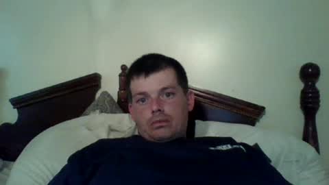 huntdog1221 online show from July 7, 2026, 10:47 pm