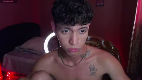 hunter_jagg online show from April 10, 2026, 5:06 pm