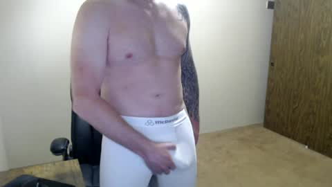 Snapshot of hunter_jayden7 chatting on June 21, 2026, 8:44 pm TypsyT7 online show from June 21, 2026, 8:44 pm