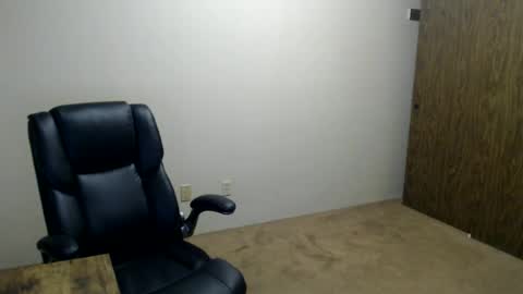 Snapshot of hunter_jayden7 chatting on June 29, 2026, 2:40 am TypsyT7 online show from June 29, 2026, 2:40 am