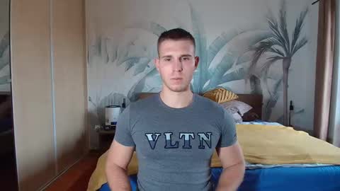 Snapshot of hunterbridges chatting on October 30, 2025, 12:50 pm Hunter Bridges online show from October 30, 2025, 12:50 pm