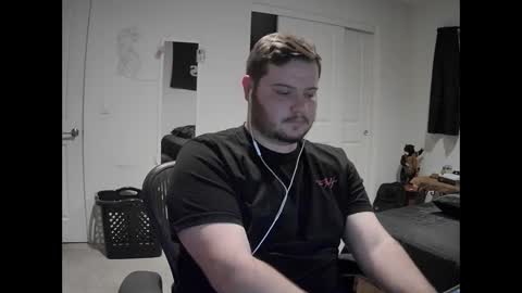 Snapshot of hunterjxxx chatting on September 28, 2025, 3:01 am hunterjxxx online show from September 28, 2025, 3:01 am