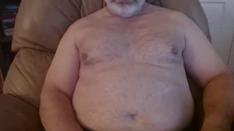 huntermark1 online show from November 2, 2025, 8:11 pm