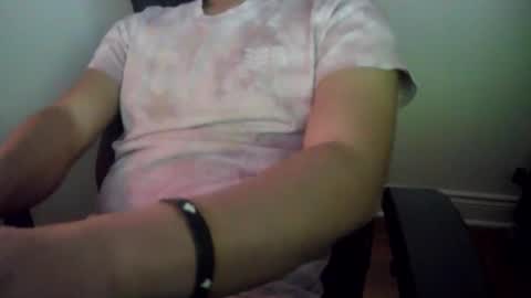 Snapshot of hunterrblood chatting on April 25, 2026, 8:39 pm Hunterr online show from April 25, 2026, 8:39 pm