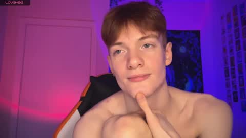 Snapshot of hunterrxxxhunter chatting on February 15, 2025, 6:33 pm Hunter online show from February 15, 2025, 6:33 pm