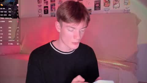 Snapshot of hunterrxxxhunter chatting on February 22, 2025, 9:04 pm Hunter online show from February 22, 2025, 9:04 pm