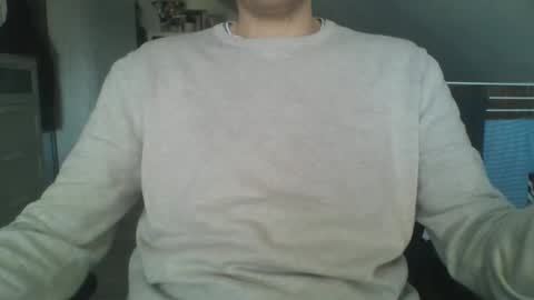 hunting_007 online show from April 8, 2026, 6:57 am