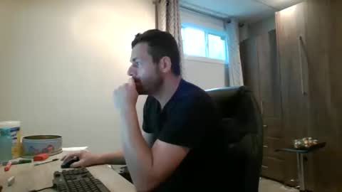 hurley7890 online show from October 17, 2025, 2:41 pm