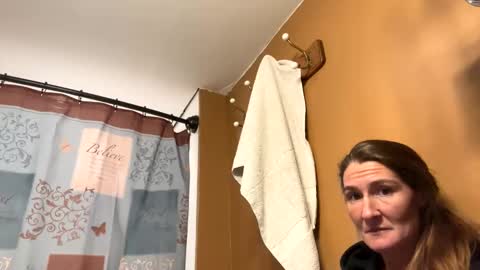 husbandandwife2011 online show from February 12, 2025, 7:35 pm