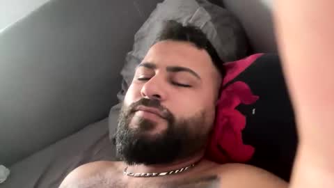 hut6969 online show from October 27, 2025, 9:46 am