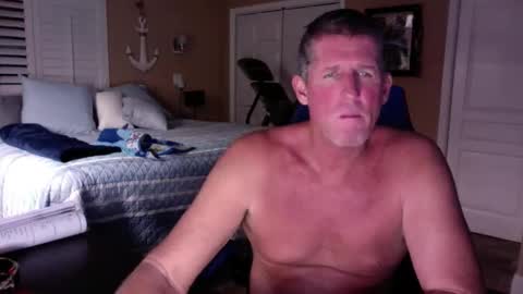 hvacstud4 online show from December 22, 2025, 10:07 pm