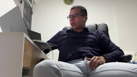 hvm20 online show from February 8, 2026, 9:07 pm