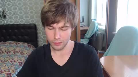 Tom online show from June 25, 2026, 9:47 am
