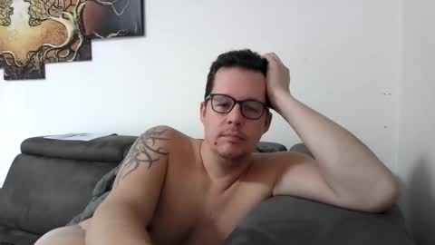 hybbrrrrs online show from November 24, 2025, 10:37 am