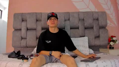 hydan_ online show from July 13, 2026, 9:28 pm