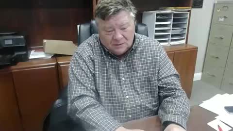 Snapshot of hypnotizing4u chatting on February 10, 2026, 5:28 pm hypnotizing4u online show from February 10, 2026, 5:28 pm