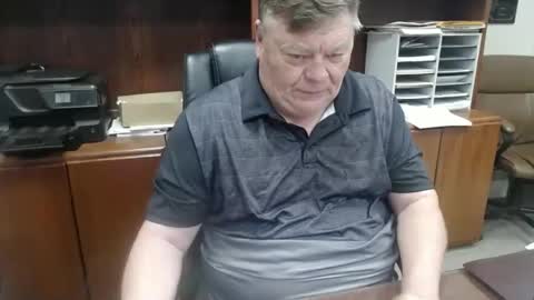 Snapshot of hypnotizing4u chatting on March 6, 2026, 10:17 pm hypnotizing4u online show from March 6, 2026, 10:17 pm