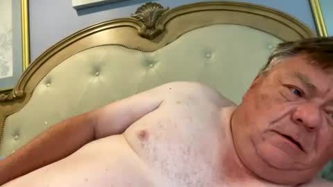 hypnotizing4u online show from July 27, 2026, 12:45 pm