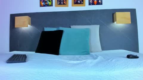 The Dolls online show from February 19, 2026, 8:27 pm