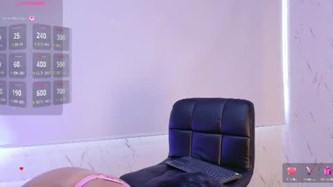 Tell Me Hanna  online show from July 26, 2026, 7:54 pm