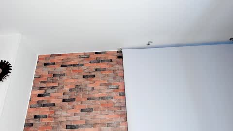 Lucy online show from December 13, 2024, 10:51 am